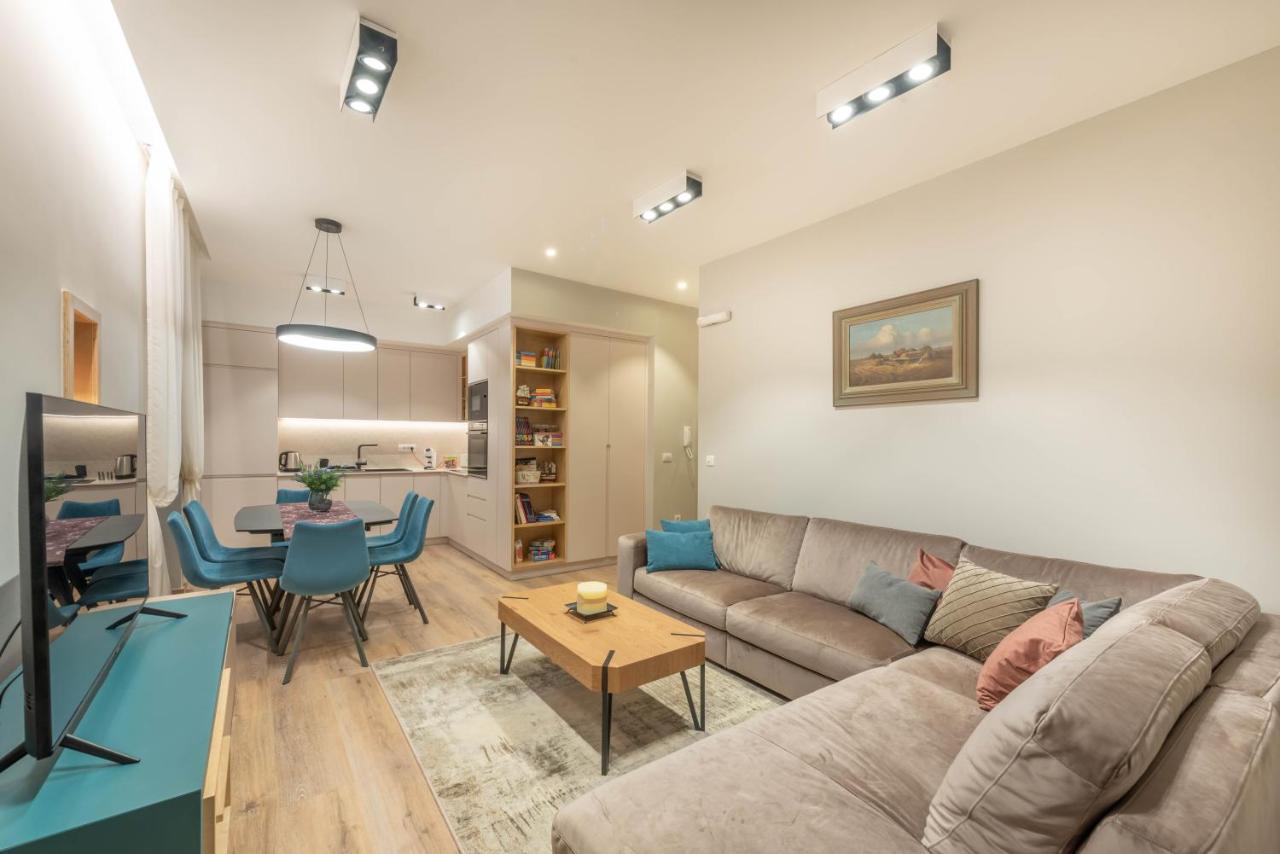 Sasha Di Cattaro - Old Town Lux Apartment 외부 사진
