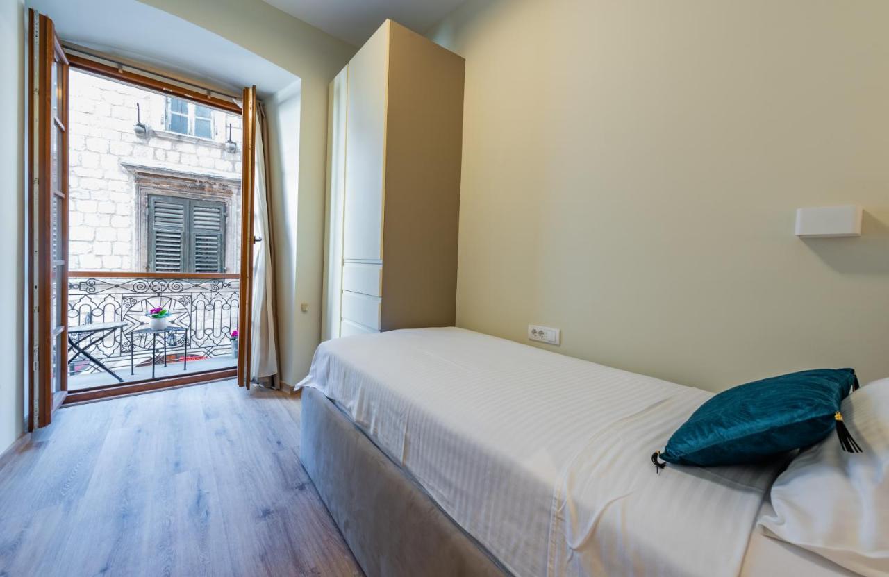 Sasha Di Cattaro - Old Town Lux Apartment 외부 사진