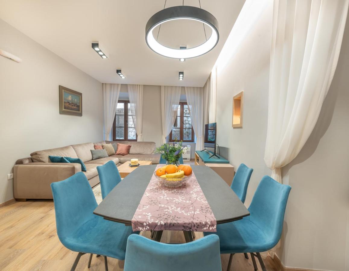 Sasha Di Cattaro - Old Town Lux Apartment 외부 사진
